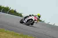 donington-no-limits-trackday;donington-park-photographs;donington-trackday-photographs;no-limits-trackdays;peter-wileman-photography;trackday-digital-images;trackday-photos